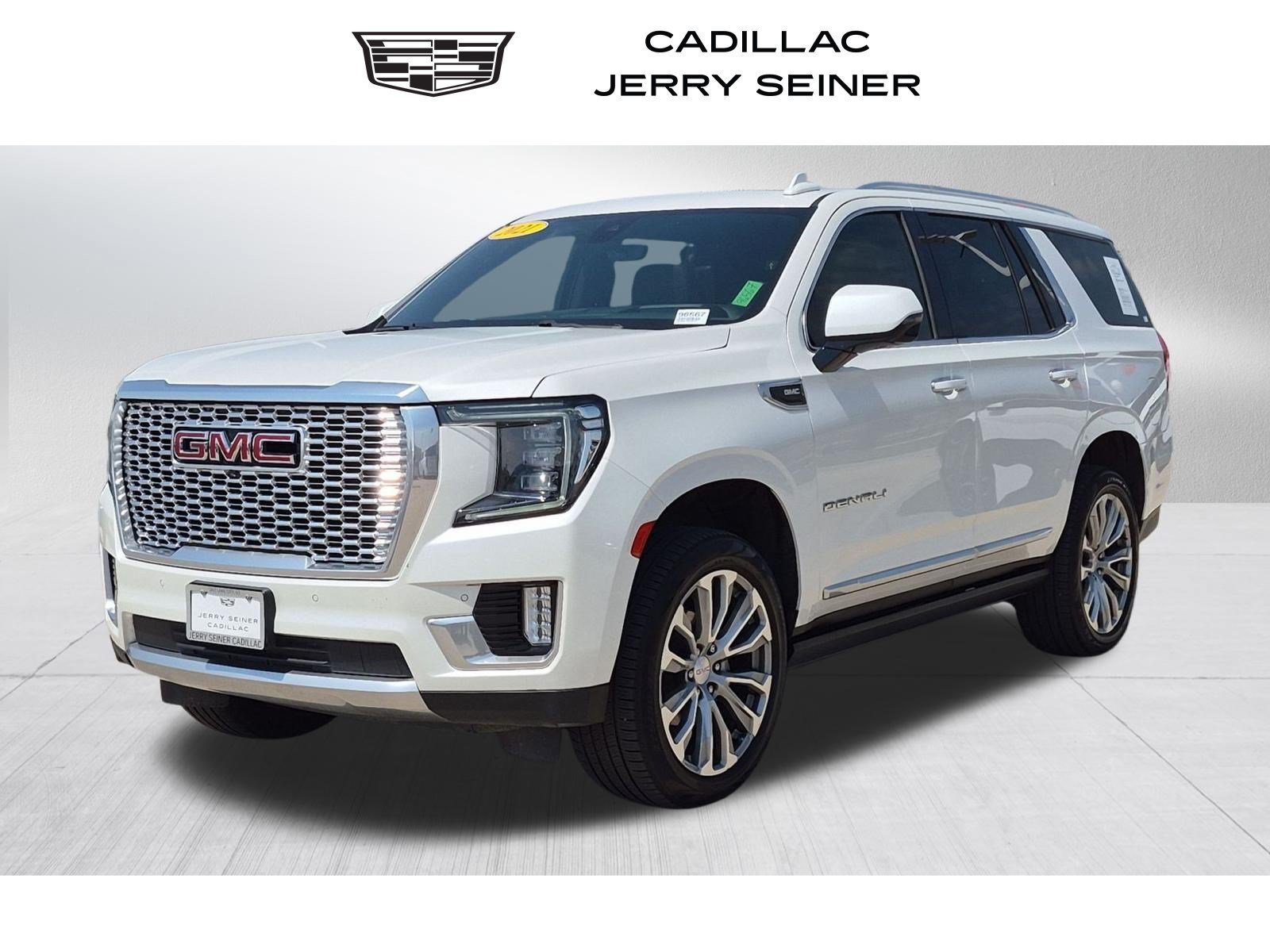 Used 2021 WHITE FROST TRICOAT GMC Denali image 1