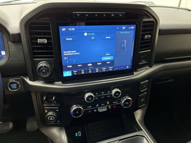 Used 2024 Oxford White Ford XLT image 20