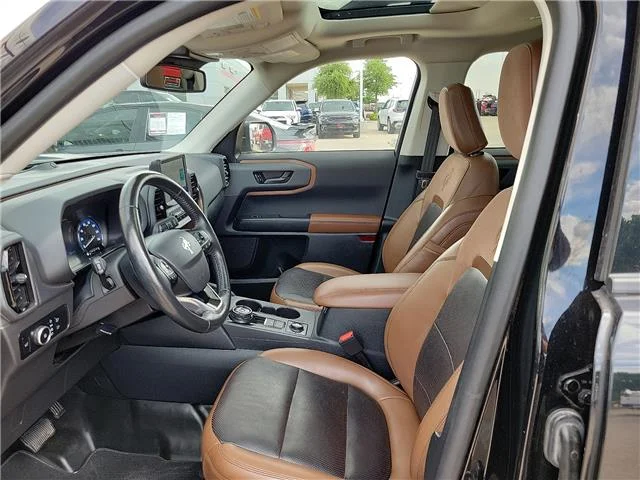 Used 2023 Shadow Black Ford Badlands 4x4 image 9