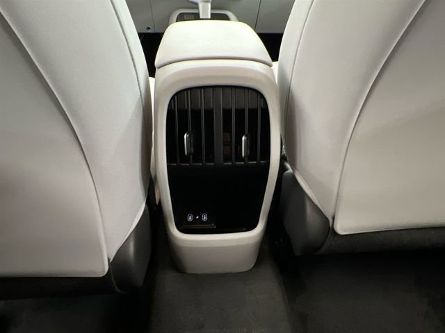 Certified Used 2024 Black Hyundai SEL image 19
