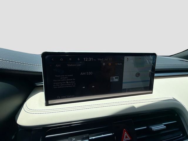New 2026 White Genesis 2.5T image 15