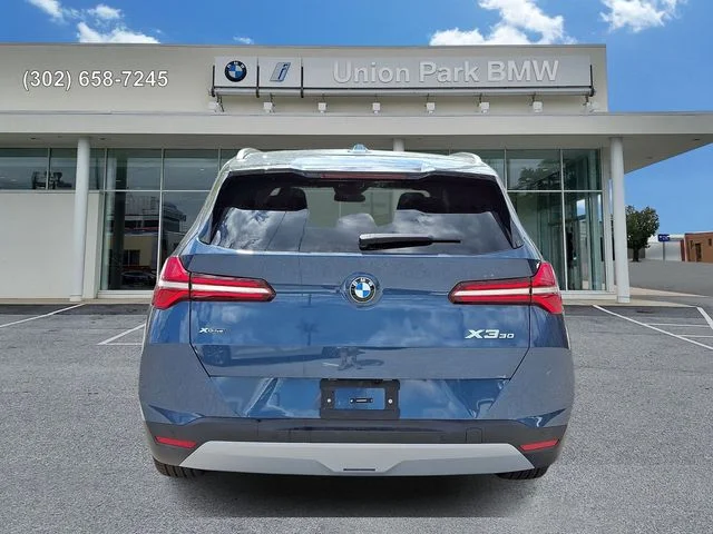 New 2026 Arctic Race Blue metallic BMW 30 xDrive image 5