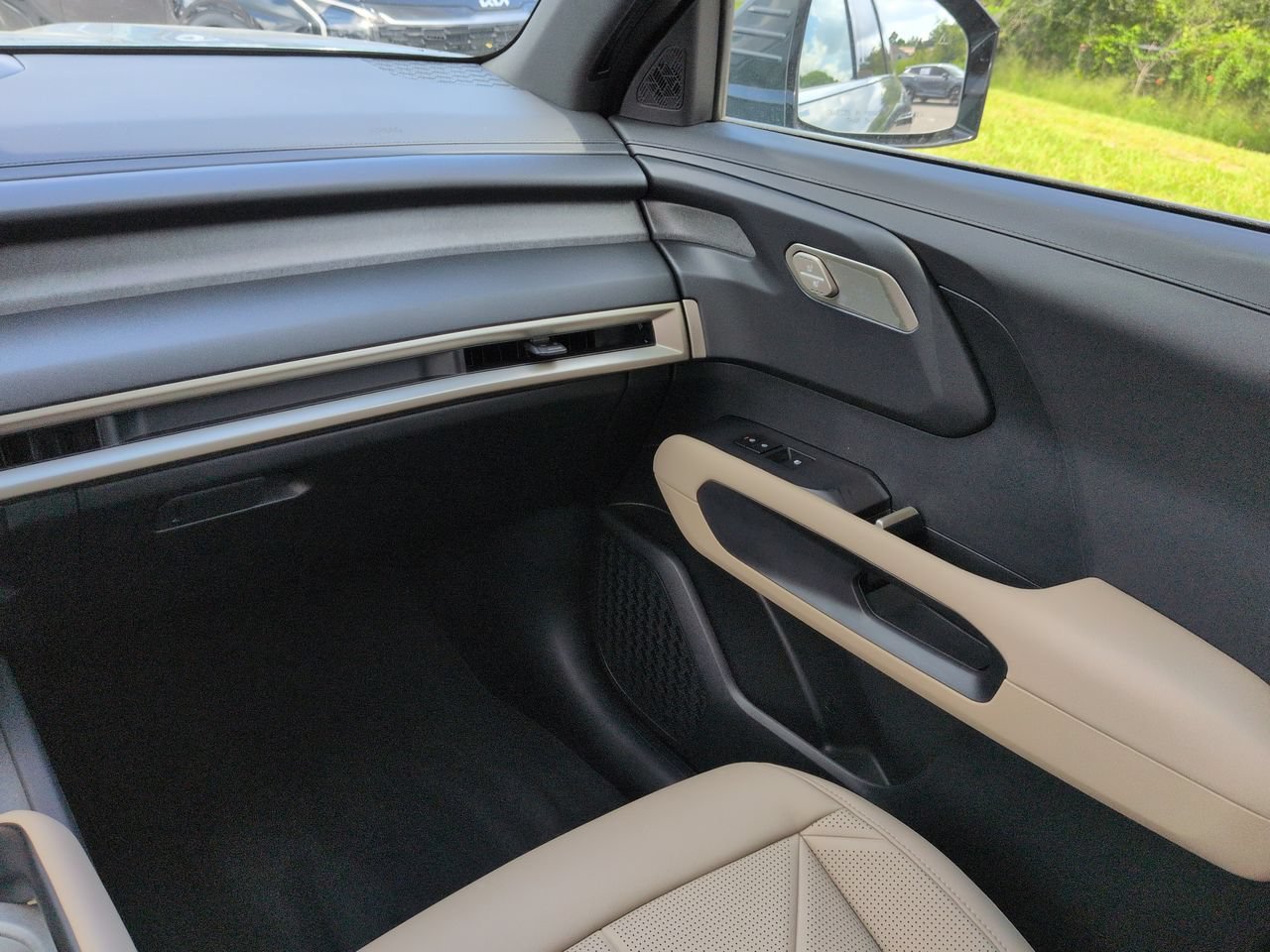 New 2027 Black Jade Green Kia EX image 20
