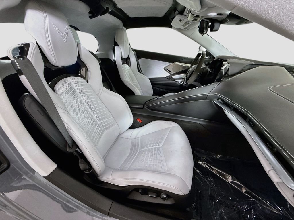 Used 2025 Gray Chevrolet E-Ray image 25
