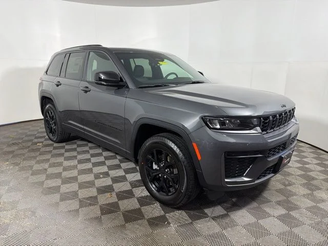 2026 Jeep Grand Cherokee Altitude