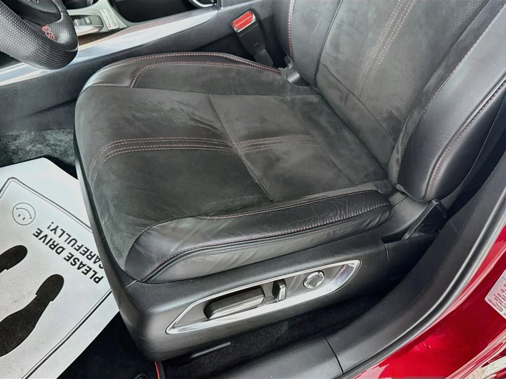 Used 2020 Valencia Red Pearl Acura PMC Edition image 19