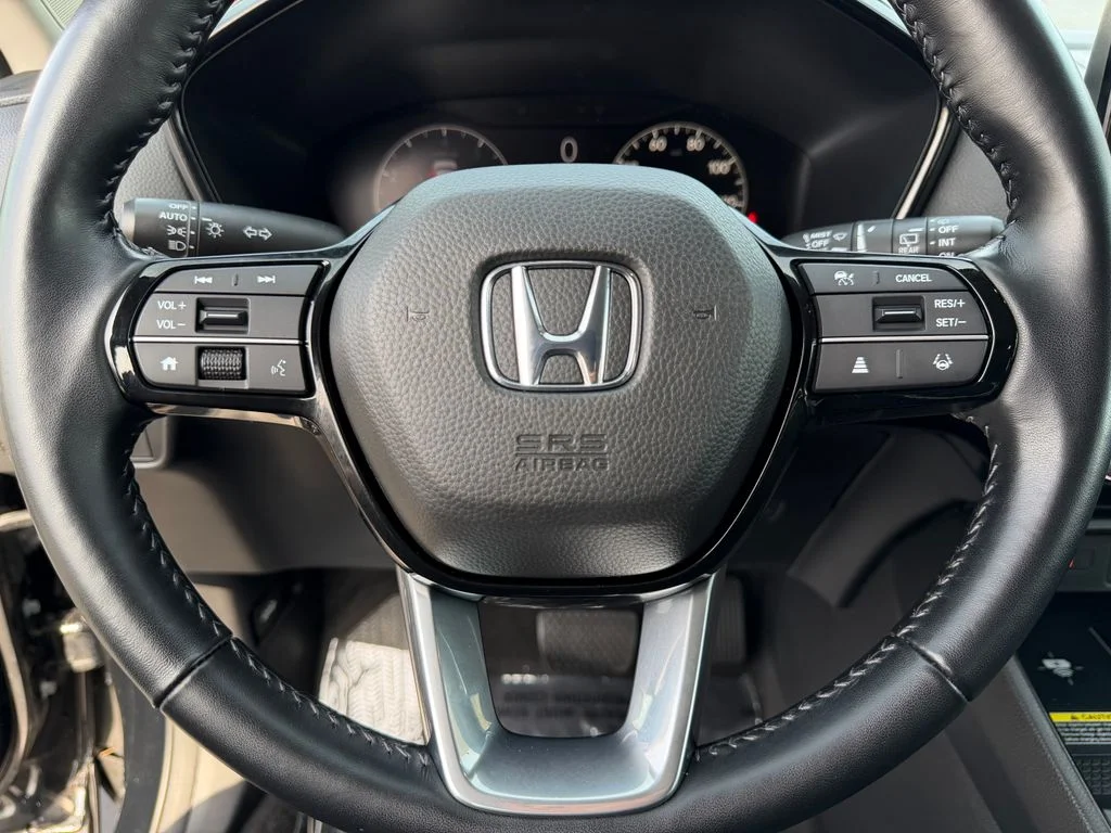 Used 2025 Black Honda EX-L image 15
