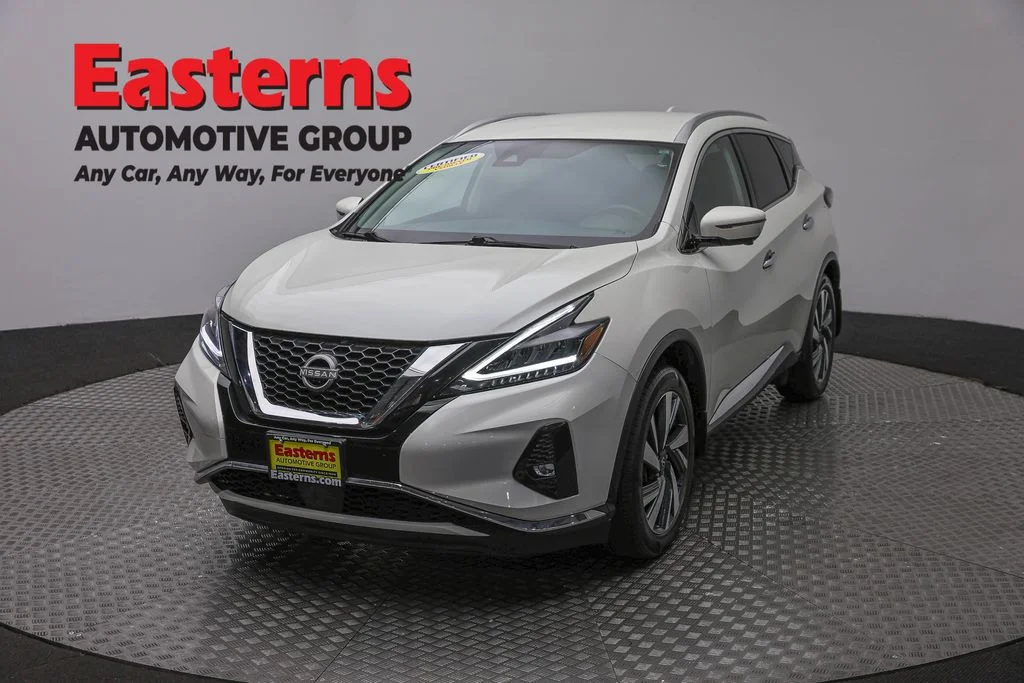 Used 2023 White Nissan SL image 1