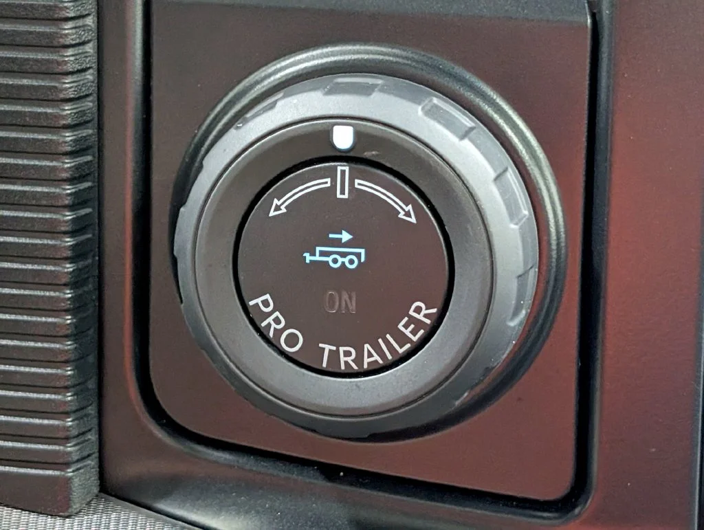 Certified Used 2024 Carbonized Gray Metallic Ford Platinum image 7