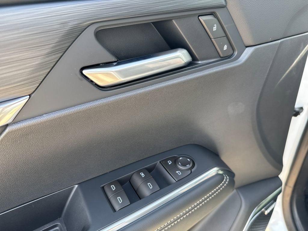 2026 GMC Acadia Elevation - Photo 19