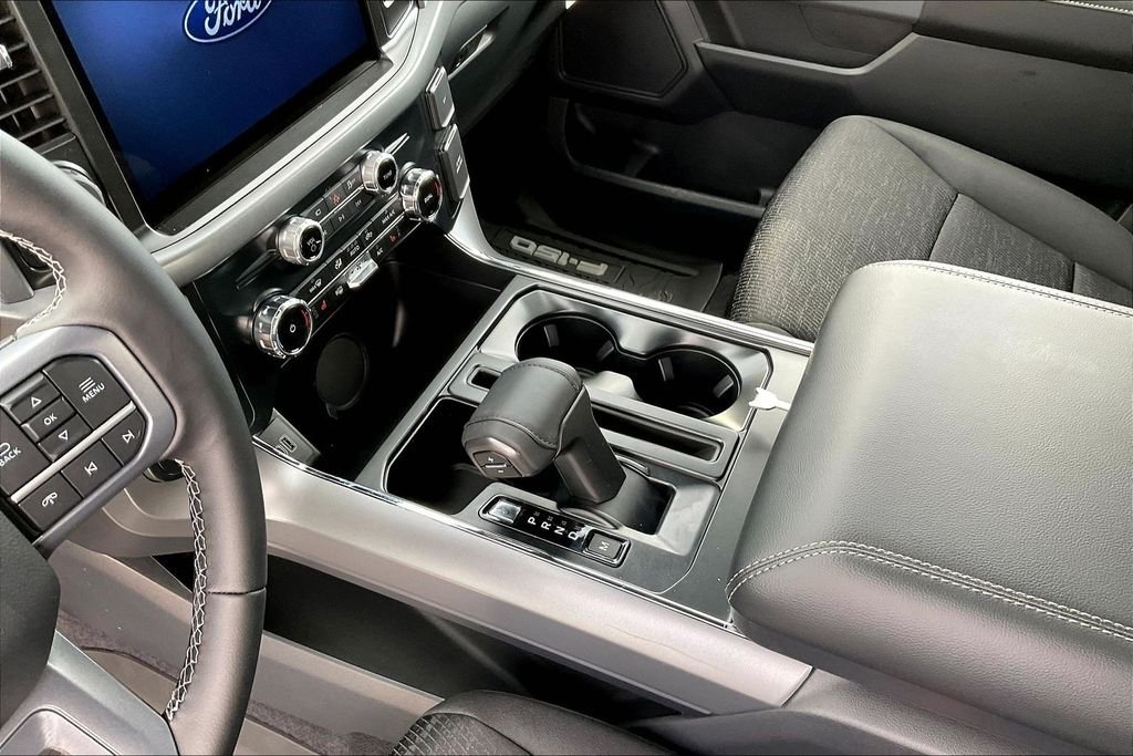 New 2026 Ford F-150 XLT 4D SuperCrew