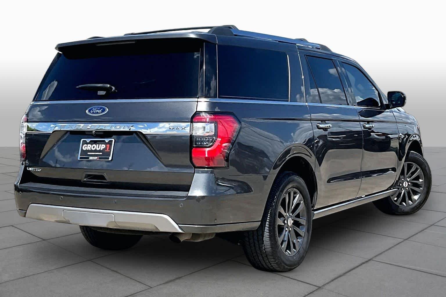 Used 2021 Magnetic Metallic Ford Limited image 13