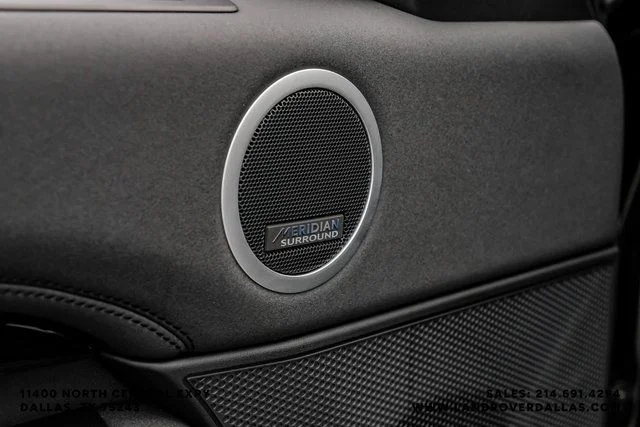 Used 2025 Santorini Black Metallic Land Rover S image 53