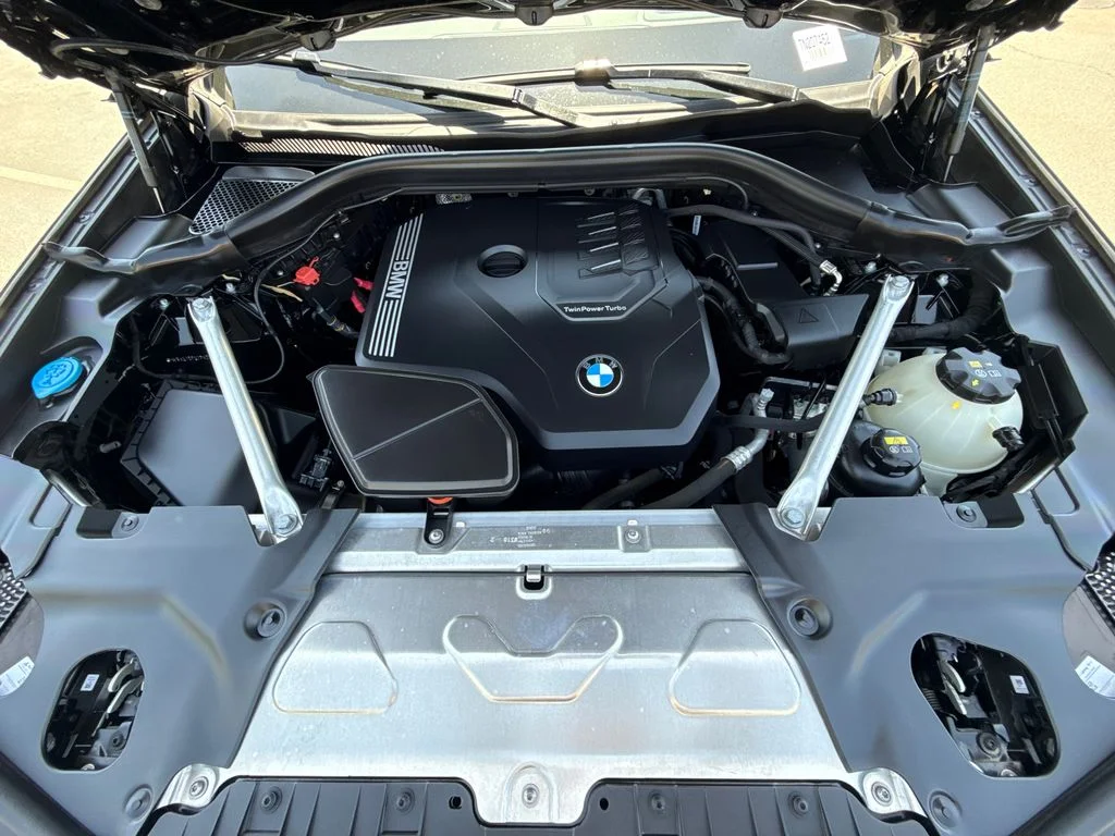 Used 2023 Black BMW xDrive30i image 8