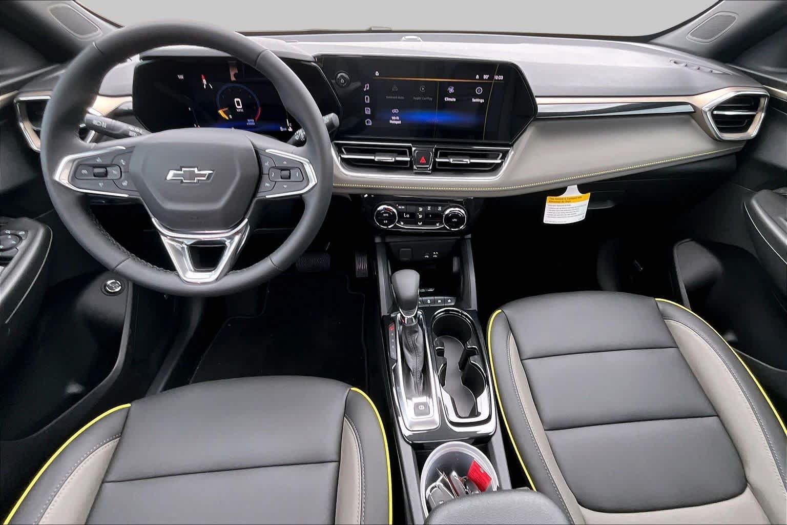 New 2026 Iridescent Pearl Tricoat Chevrolet ACTIV image 6