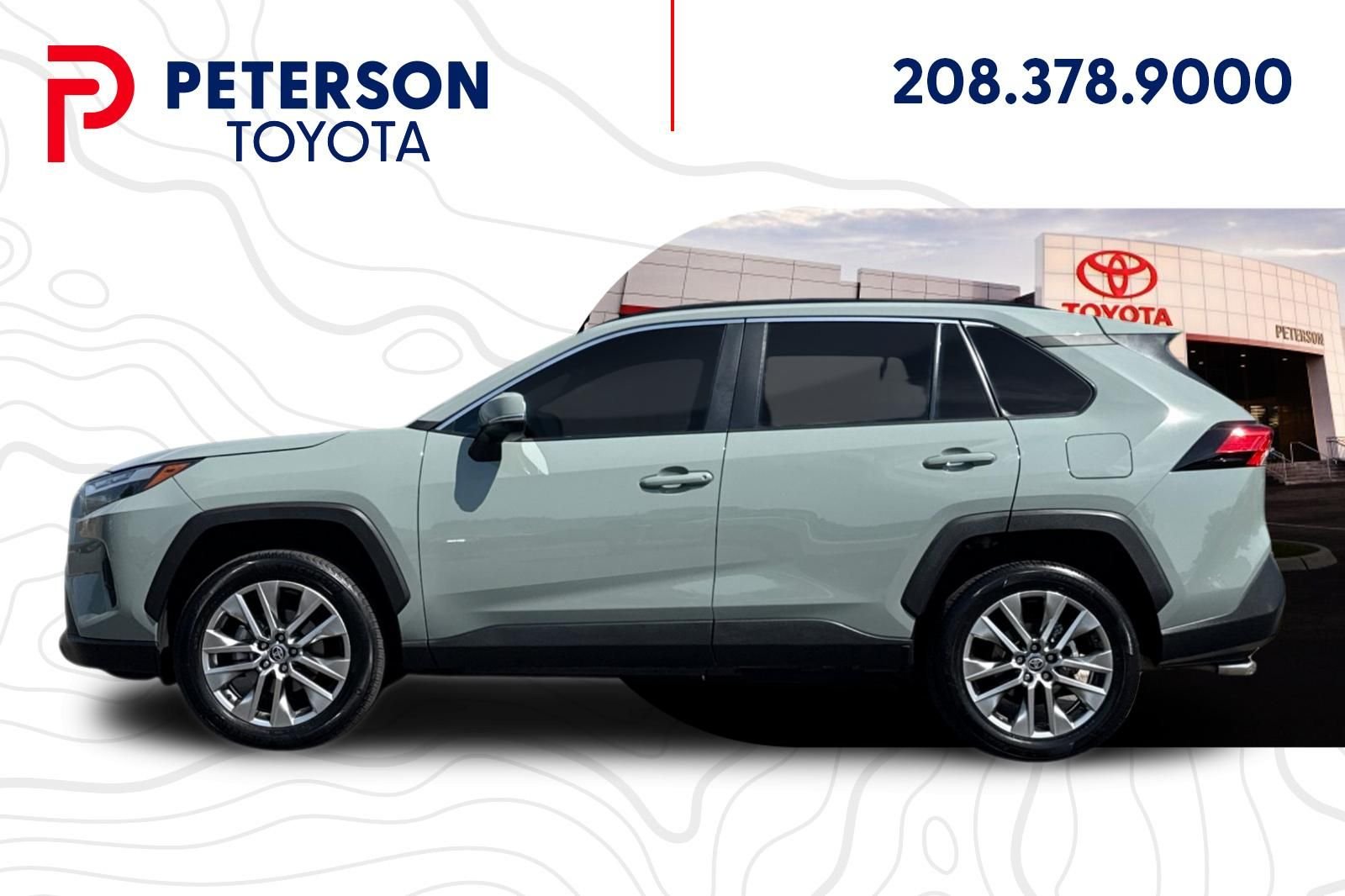 Used 2023  Toyota XLE Premium image 6