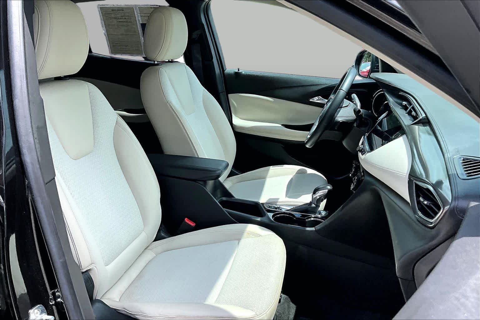 Used 2023 Ebony Twilight Metallic Buick Select image 9