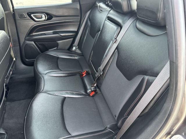 Used 2024 Silver Jeep Trailhawk image 26