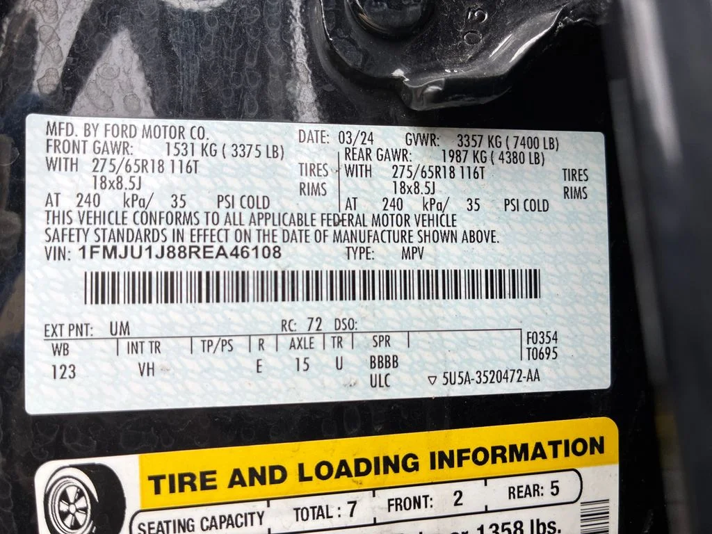 Used 2024 Black Ford XLT image 30