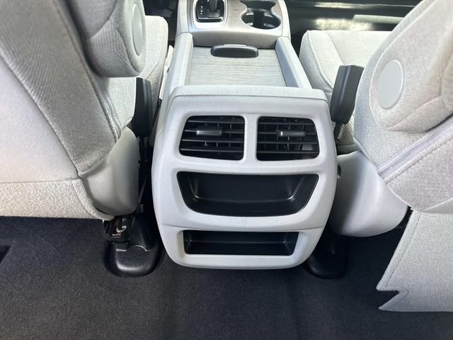 Used 2017  Honda LX image 16