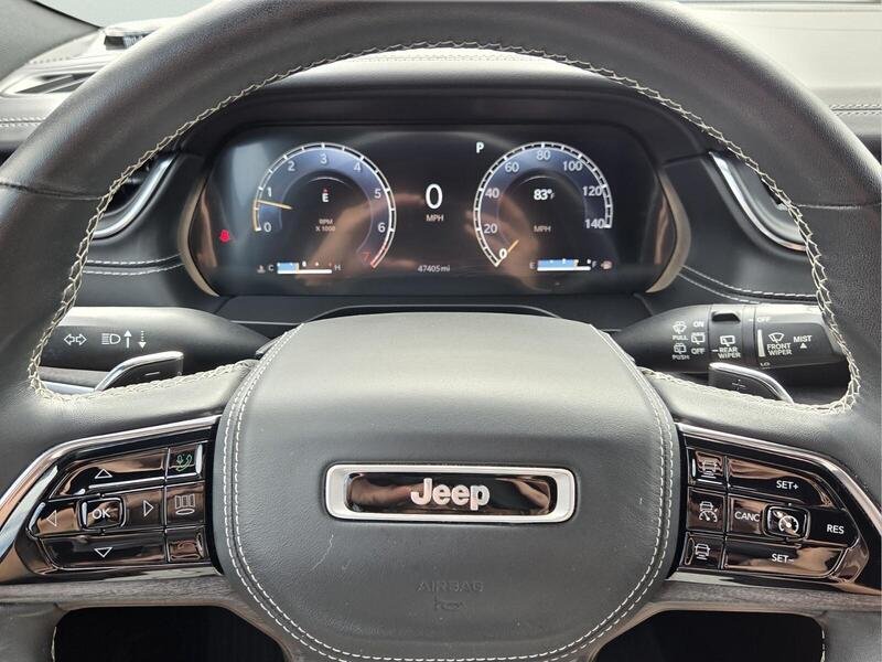 Used 2022 Gray Metallic JEEP OVERLAND 4X2 image 31