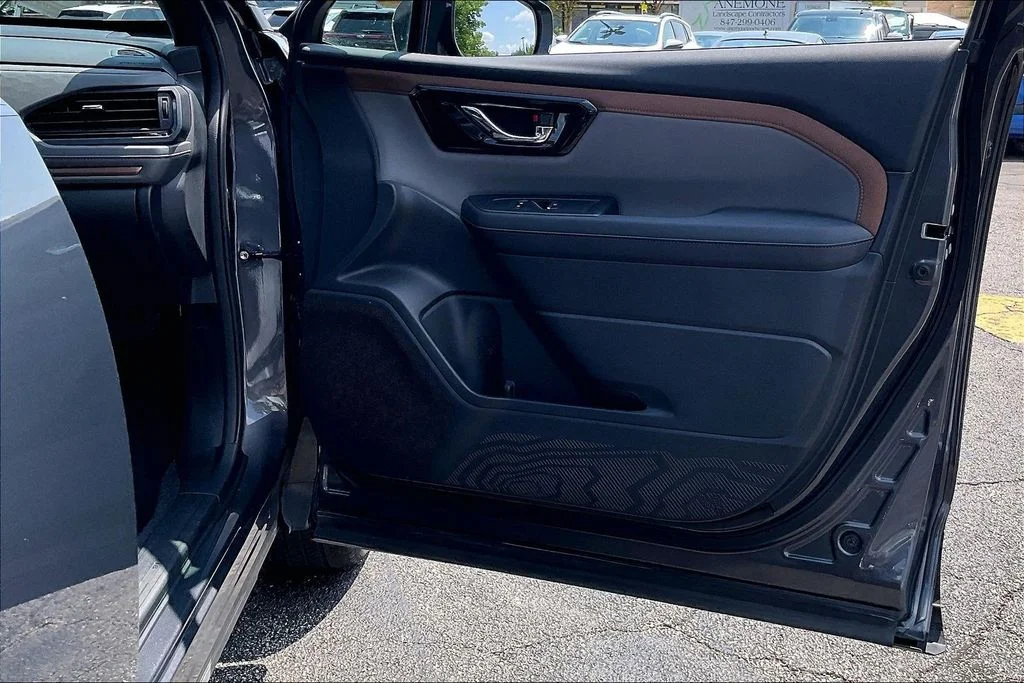 Used 2025 Gray Subaru Sport image 27