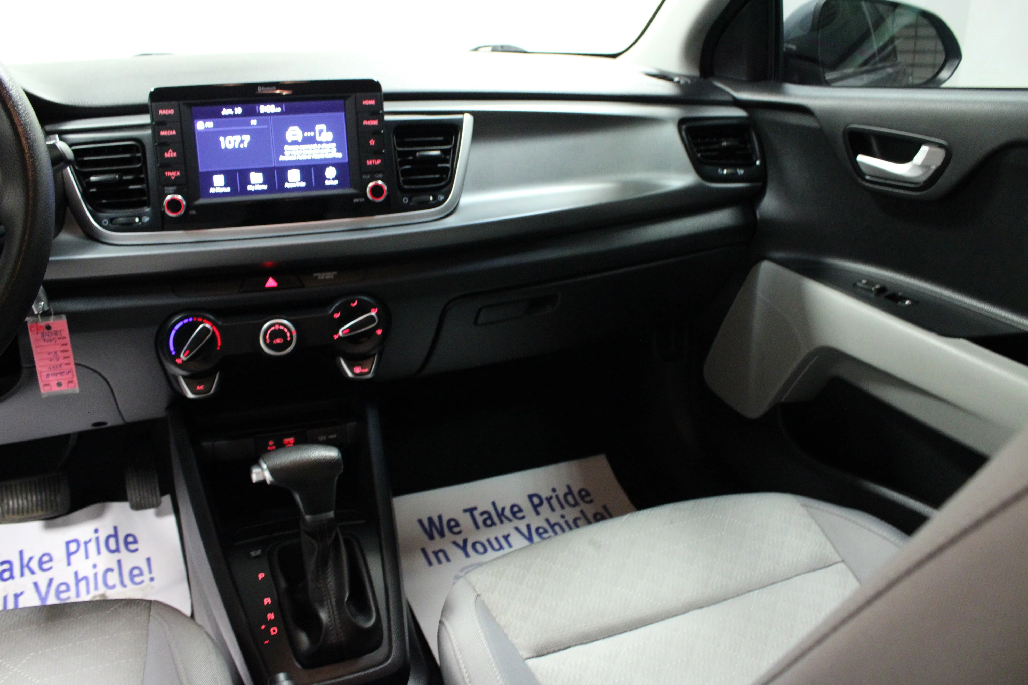 Used 2020 Phantom Gray Kia S image 18