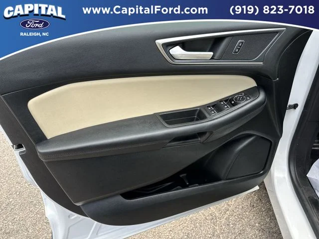 Used 2023 White Ford SEL image 20