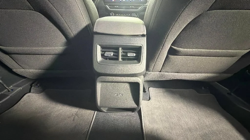 Used 2025 Riptide Blue Metallic Chevrolet LT image 31