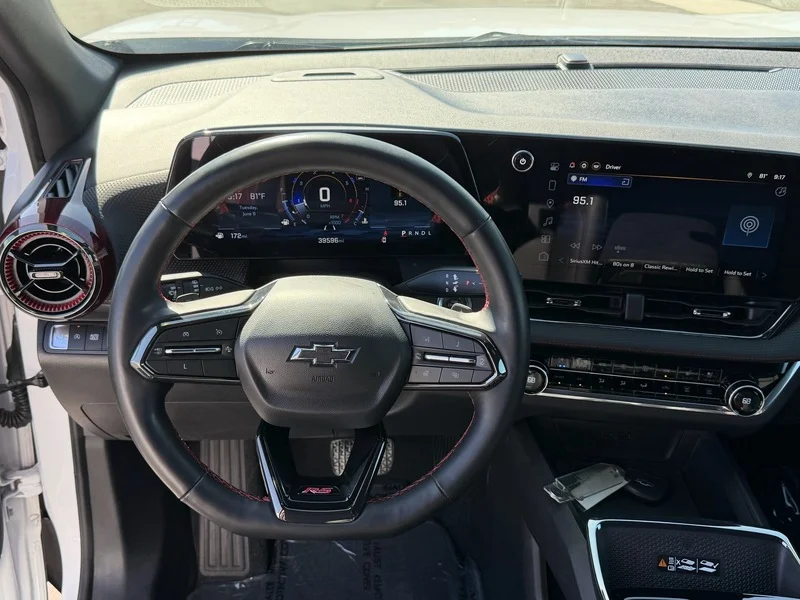 Used 2025 Iridescent Pearl Tricoat Chevrolet RS image 12