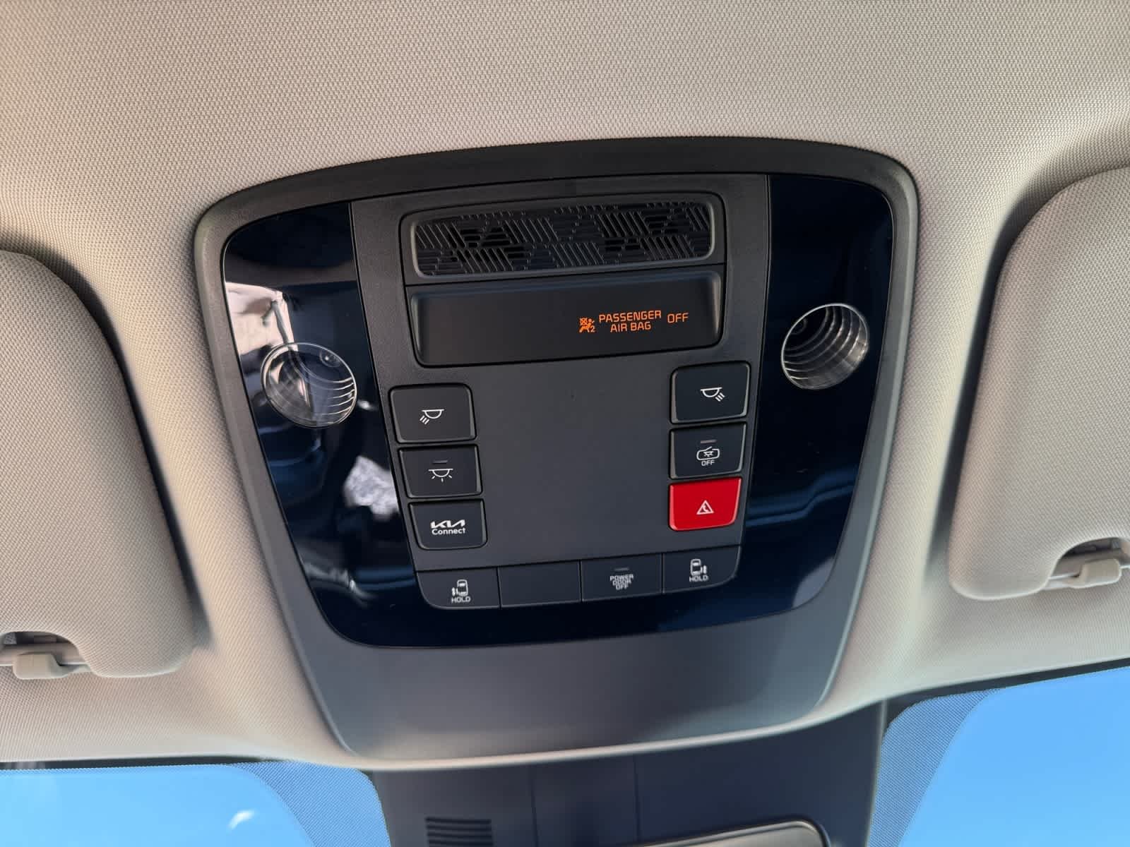 New 2026 Snow White Pearl Kia LXS image 18