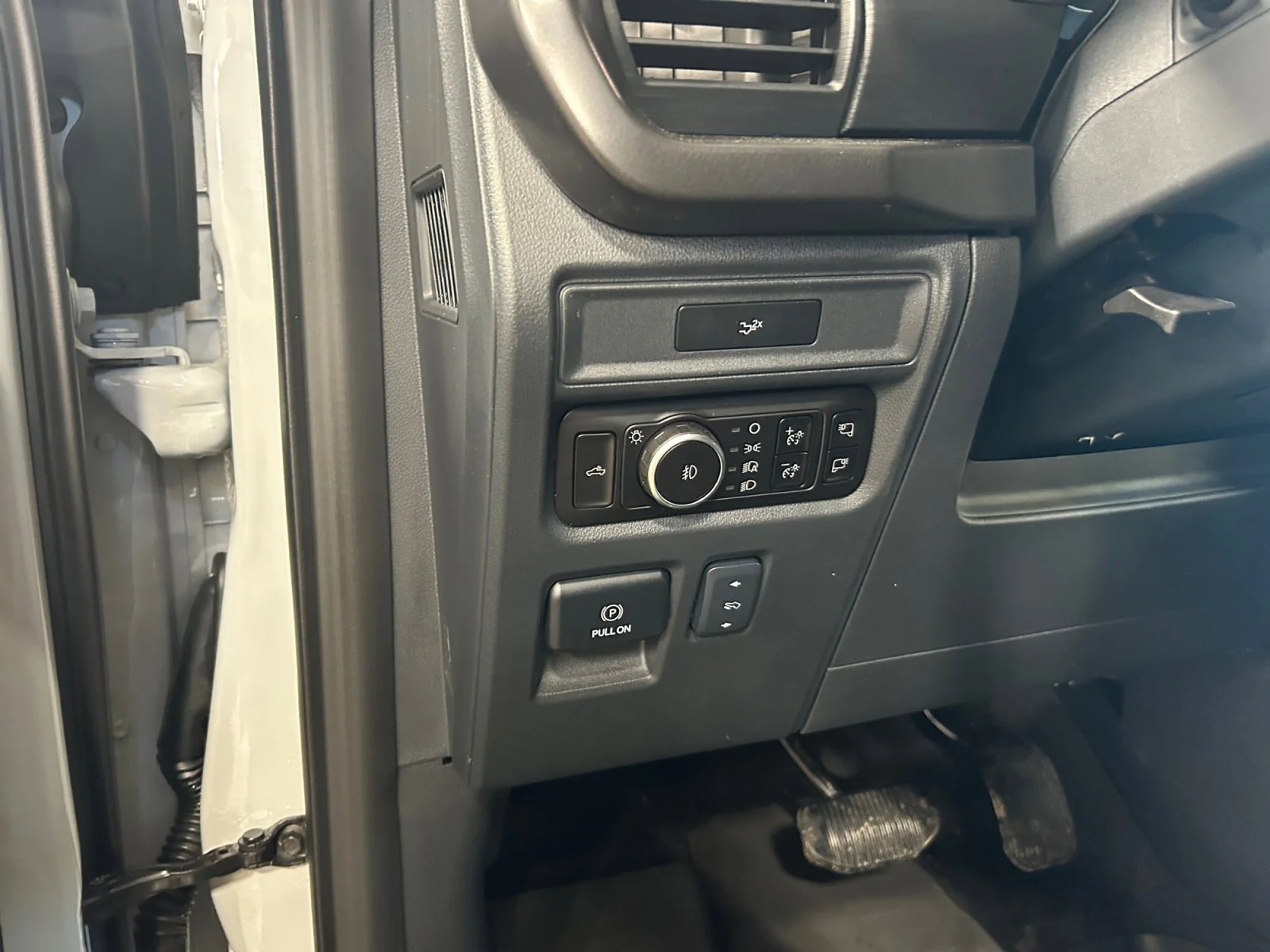 New 2026 Avalanche Ford Tremor image 16