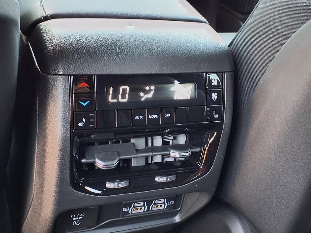 2025 Jeep Grand Cherokee L Limited - Photo 26