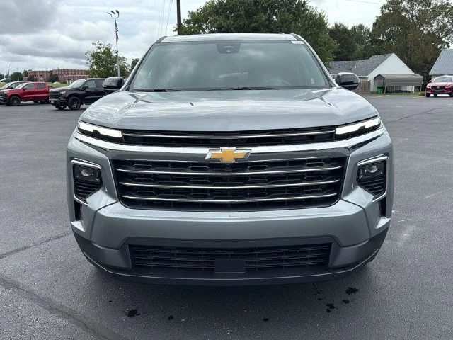 New 2027 Sterling Gray Metallic Chevrolet LT image 22
