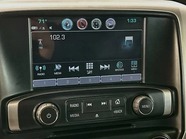 Used 2018 STONE BLUE METALLIC GMC SLT image 15