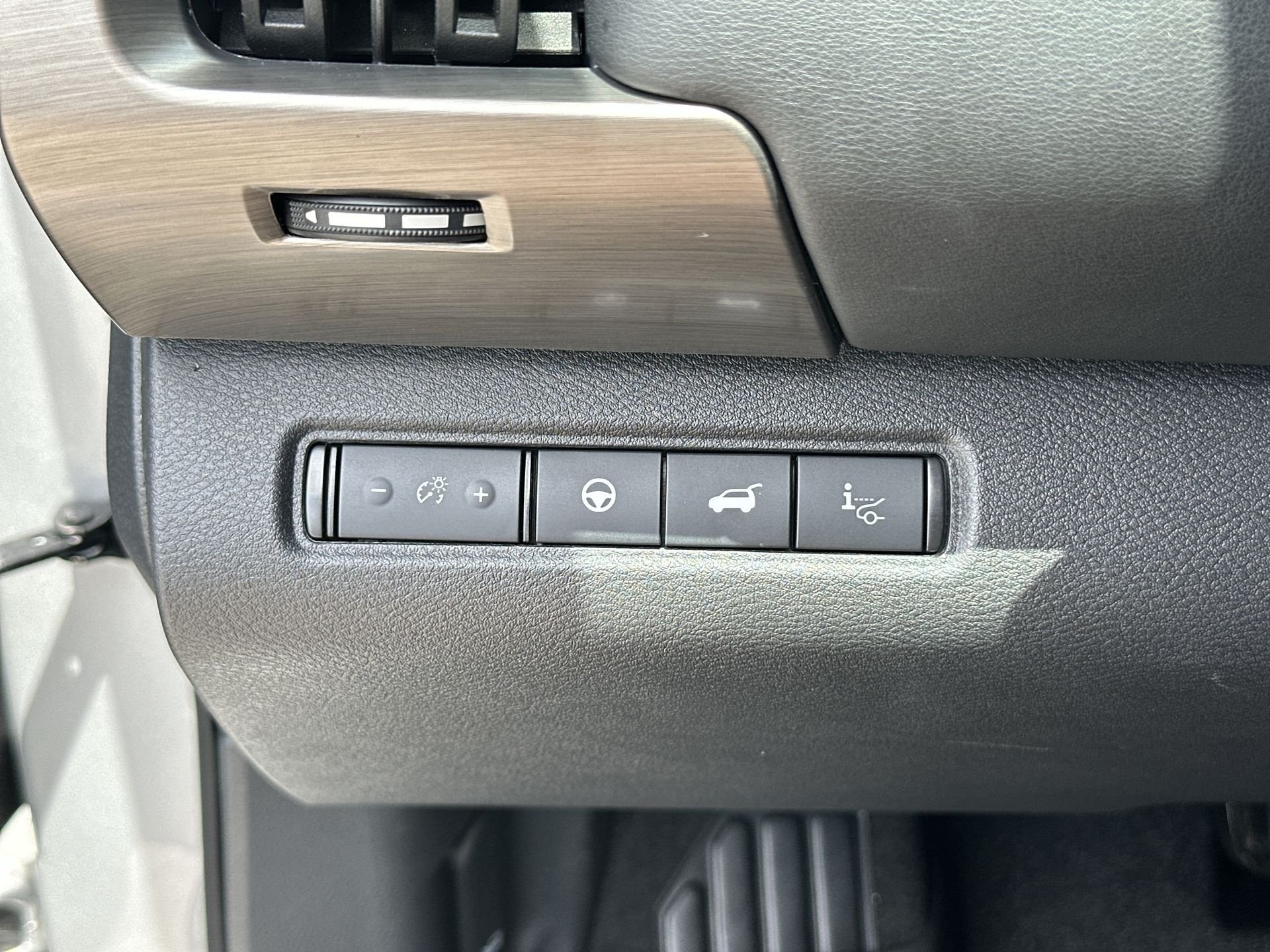 2024 Nissan Pathfinder Platinum - Photo 18