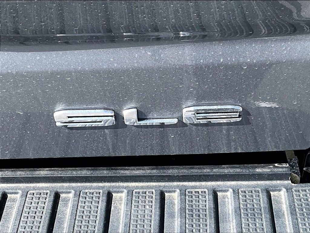 Used 2019 Smokey Quartz Metallic GMC SLE image 27