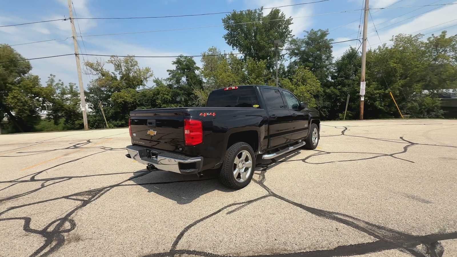 Used 2018 BLACK Chevrolet LT image 8