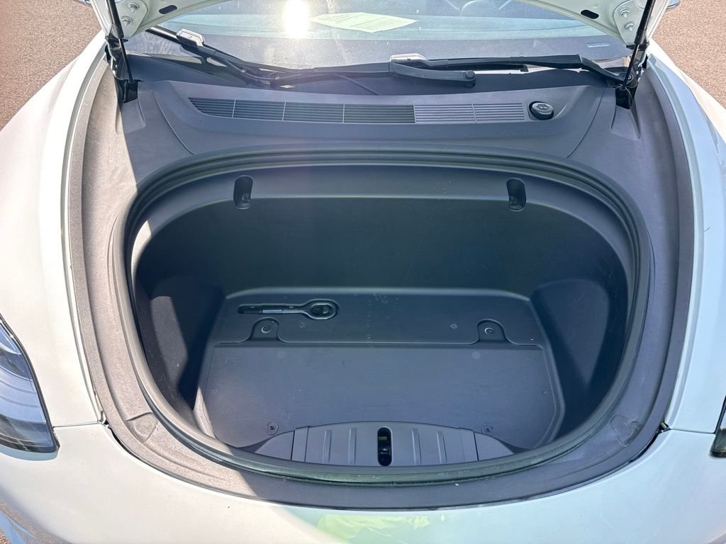 Used 2020 Pearl White Multi-Coat Tesla Standard Range Plus image 22