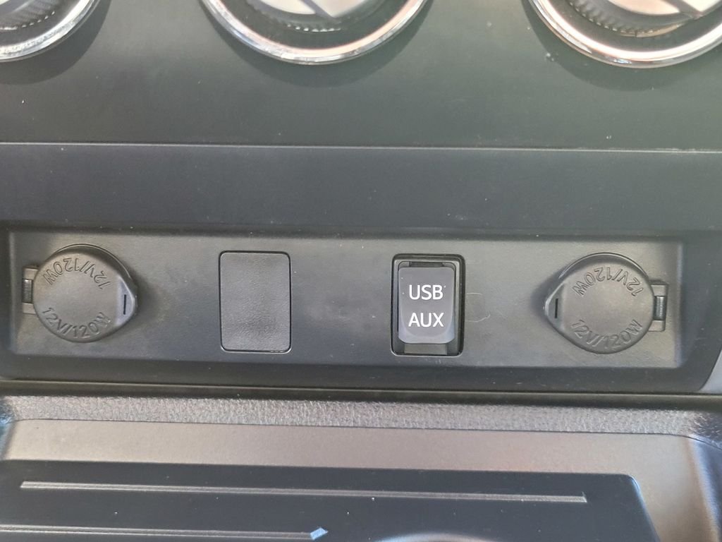 Certified Used 2018 Blue Toyota SR5 image 21