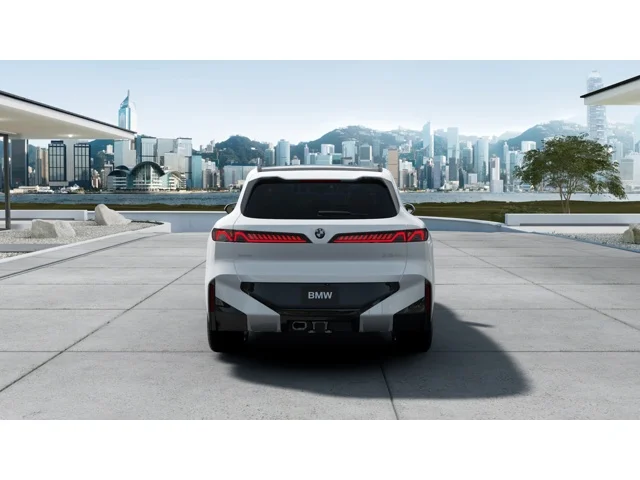 New 2027 Mineral White Metallic BMW  image 5