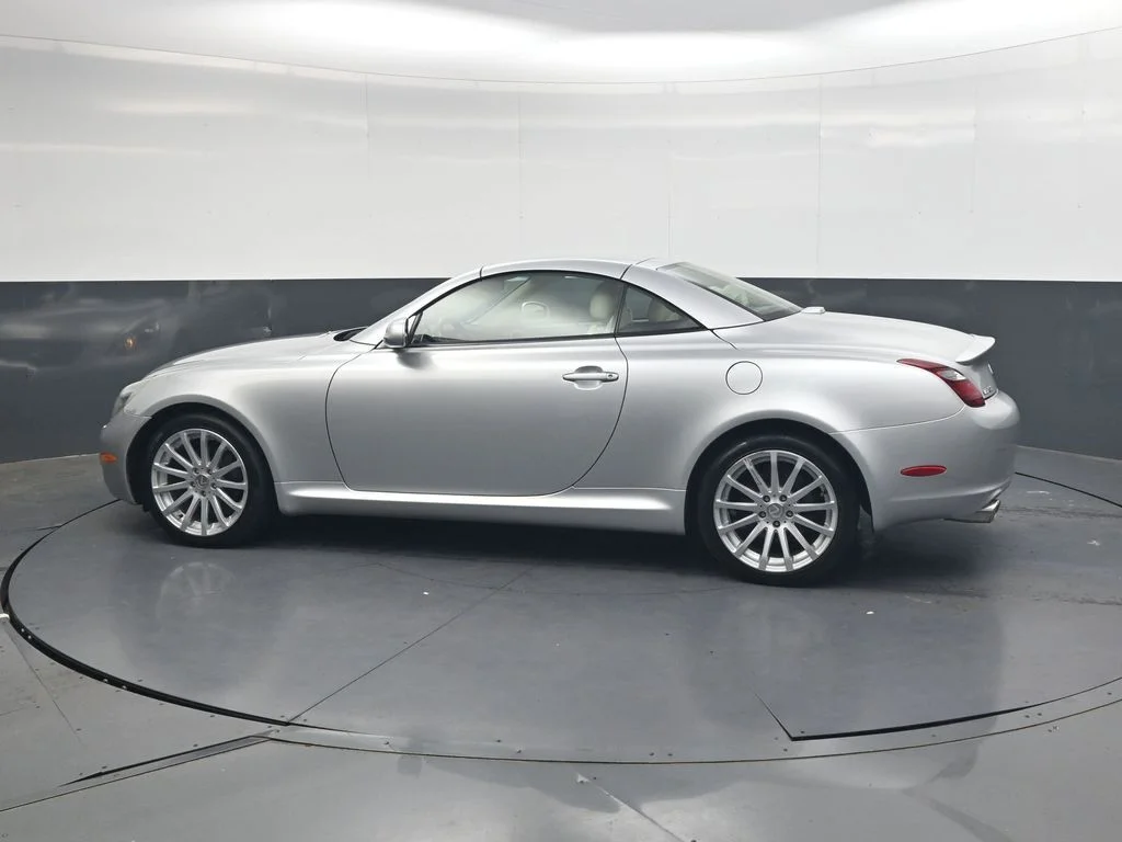 Used 2007 Mercury Metallic Lexus 430 image 7