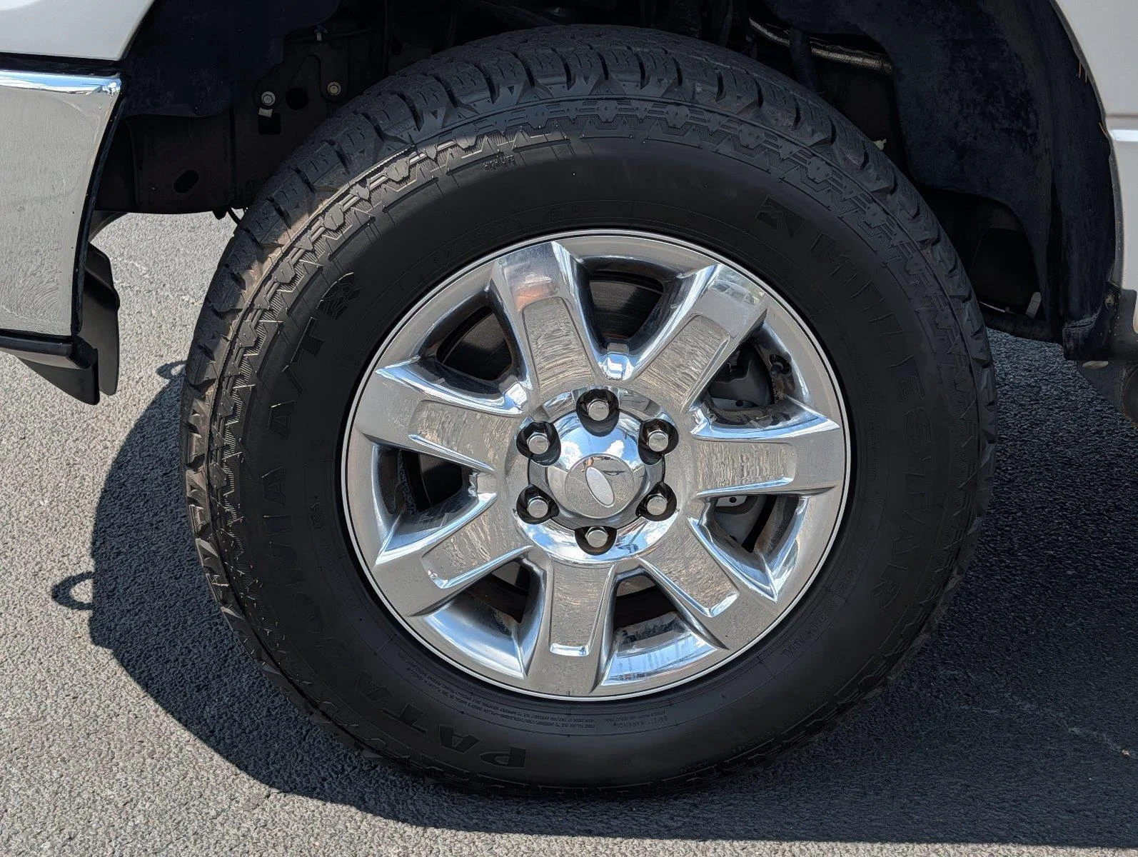 Used 2013 Ingot Silver Metallic Ford XLT image 10
