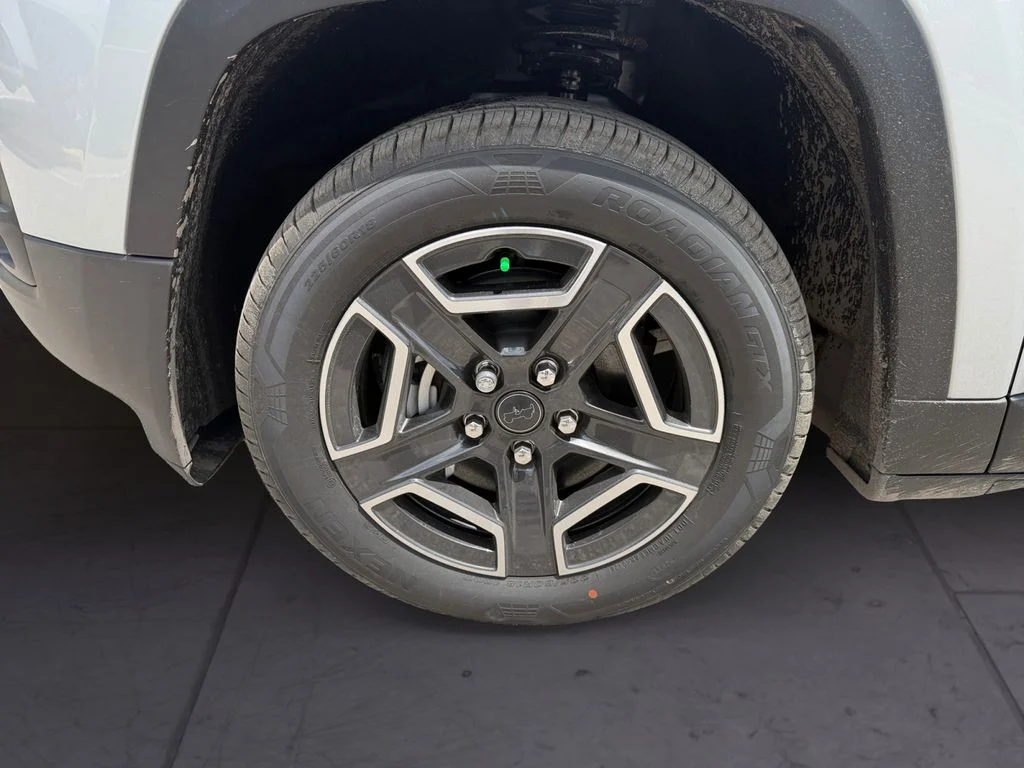 New 2026 Silver Jeep Laredo image 9