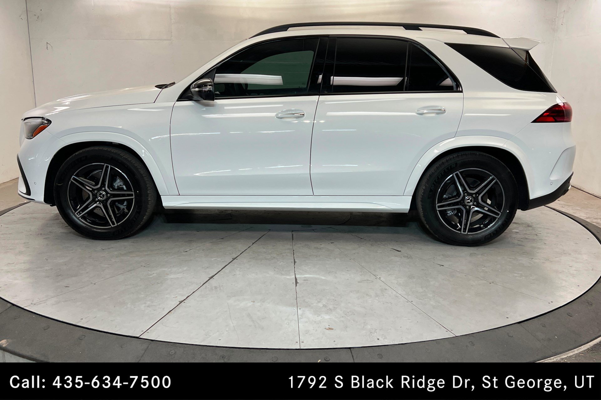 Certified Used 2026 Polar White Mercedes-Benz GLE 450 image 2