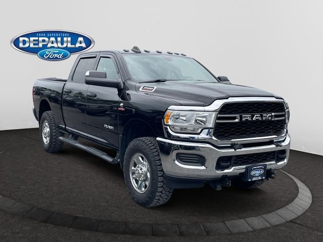 Used 2022 Diamond Black Ram Tradesman image 9