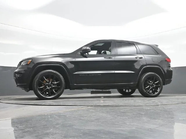 2020 Jeep Grand Cherokee Altitude - Photo 21