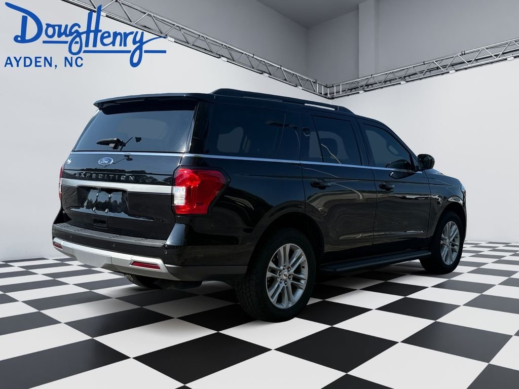 Used 2024 Black Ford XLT image 5