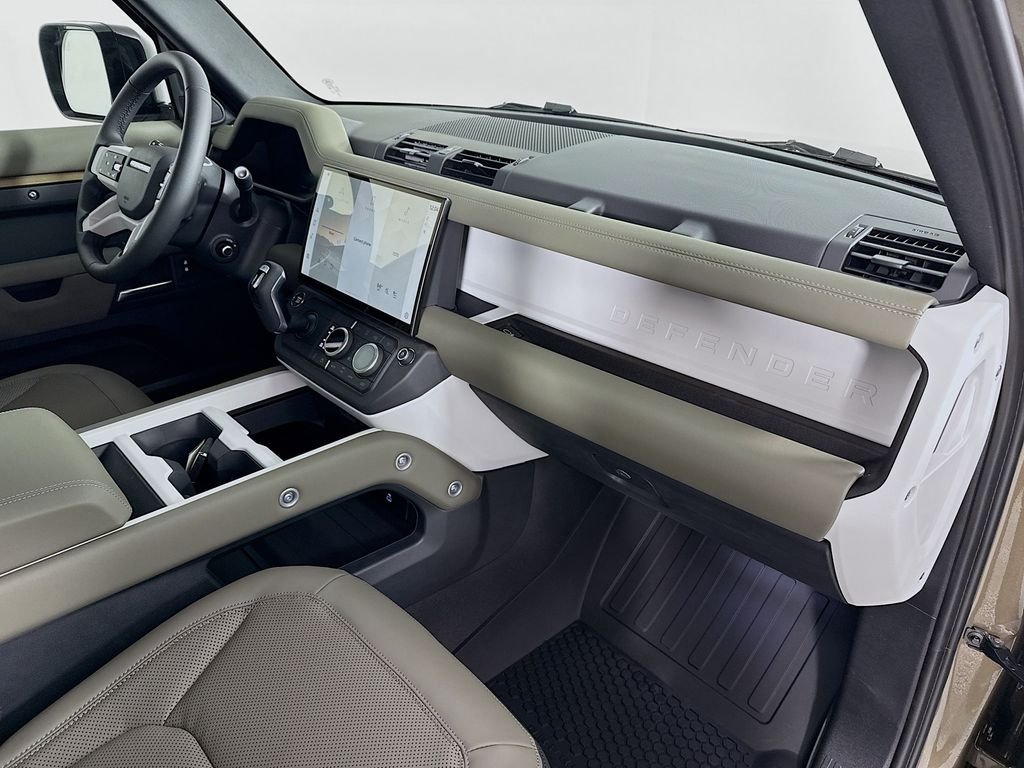 New 2026 Gondwana Stone Land Rover X-Dynamic SE image 29