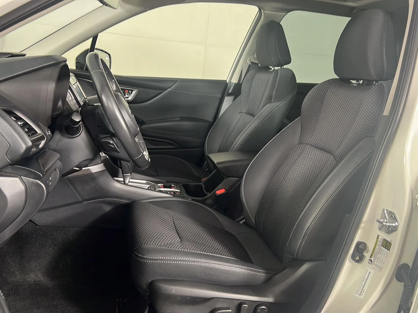 Used 2023 Crystal White Pearl Subaru Premium image 12